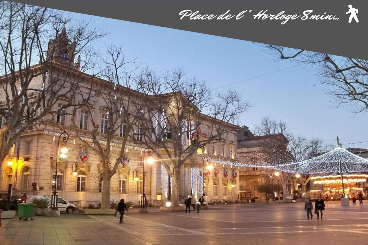 Le Chapeau Rouge Au Coeur Du Centre Historique Avignon Exterior foto