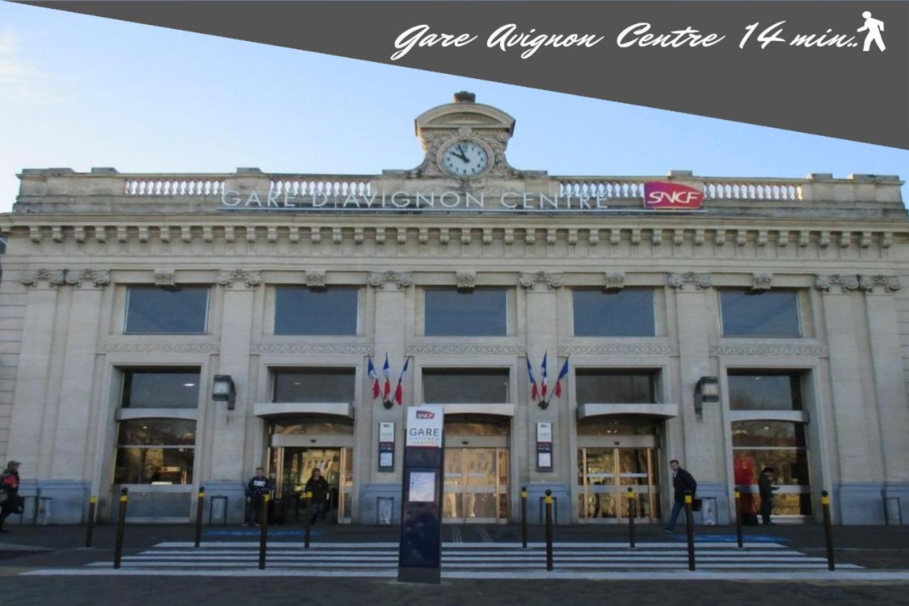 Le Chapeau Rouge Au Coeur Du Centre Historique Avignon Exterior foto